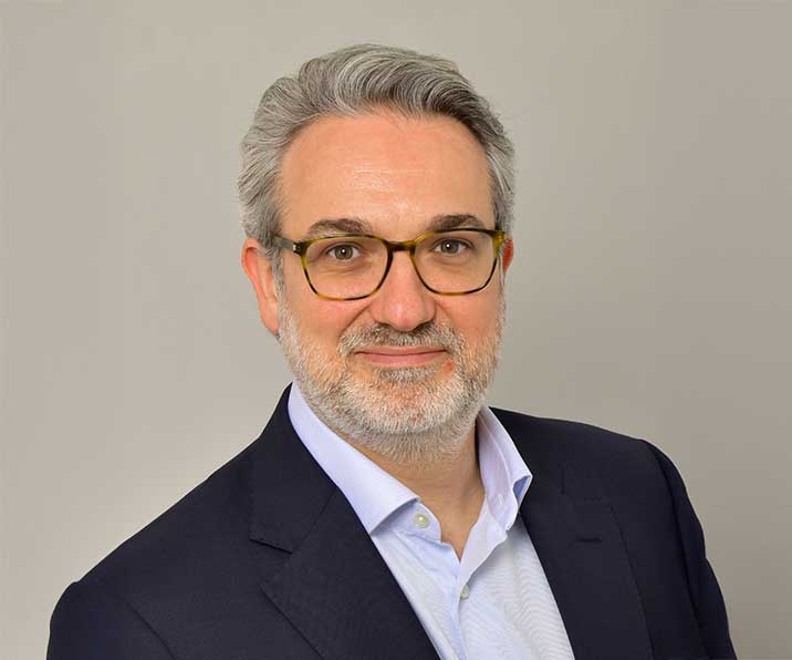 Mag. Alexander Bardeau
